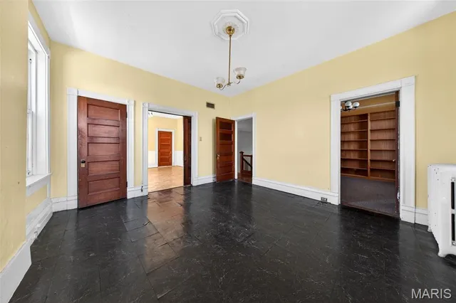 $239,900 | 2918 Geyer Avenue, St. Louis, MO 63104