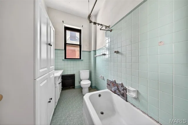 $239,900 | 2918 Geyer Avenue, St. Louis, MO 63104