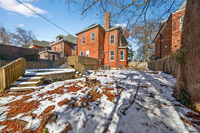 $239,900 | 2918 Geyer Avenue, St. Louis, MO 63104