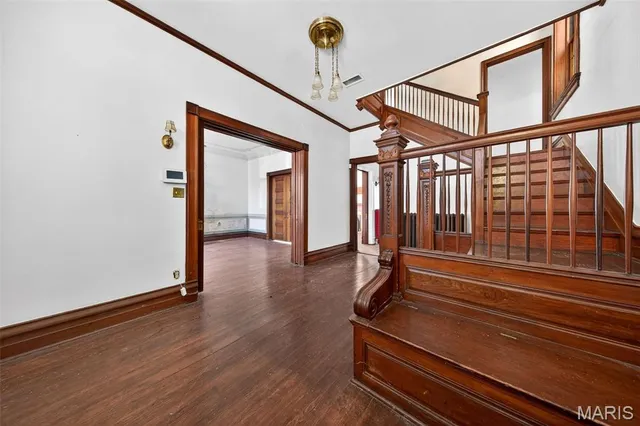 $239,900 | 2918 Geyer Avenue, St. Louis, MO 63104