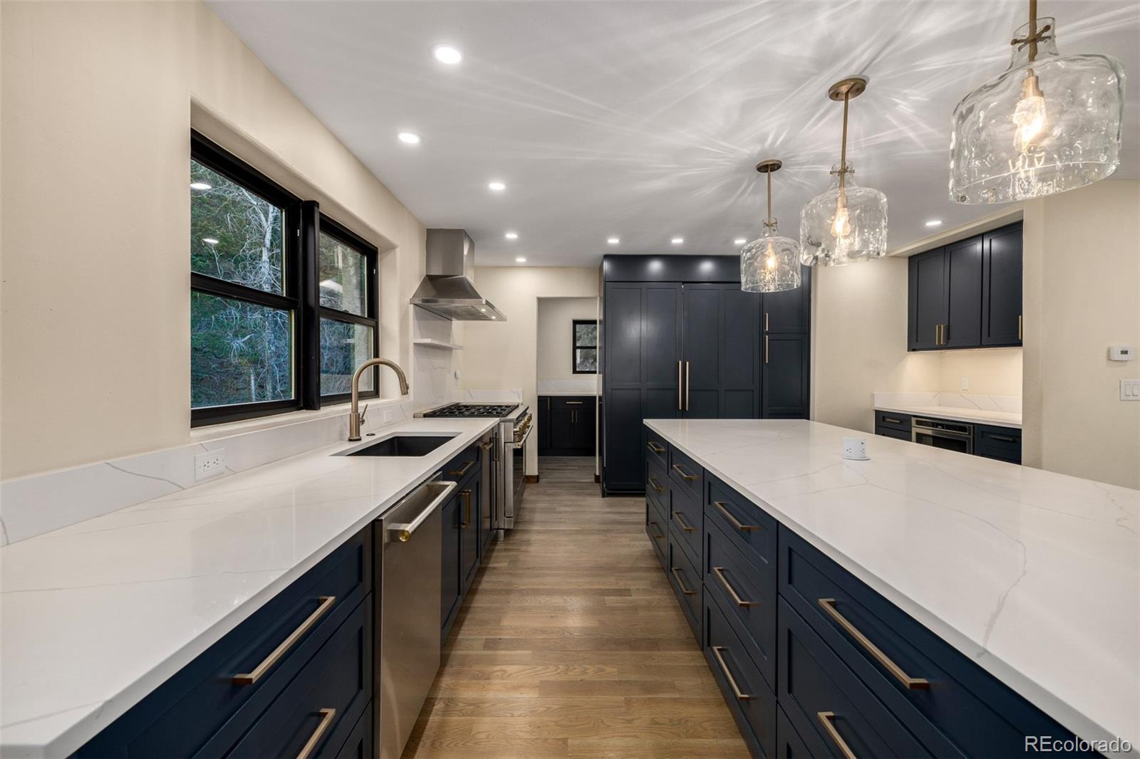 205 Loop Drive Georgetown, CO 80444 - Photo 6 of 47