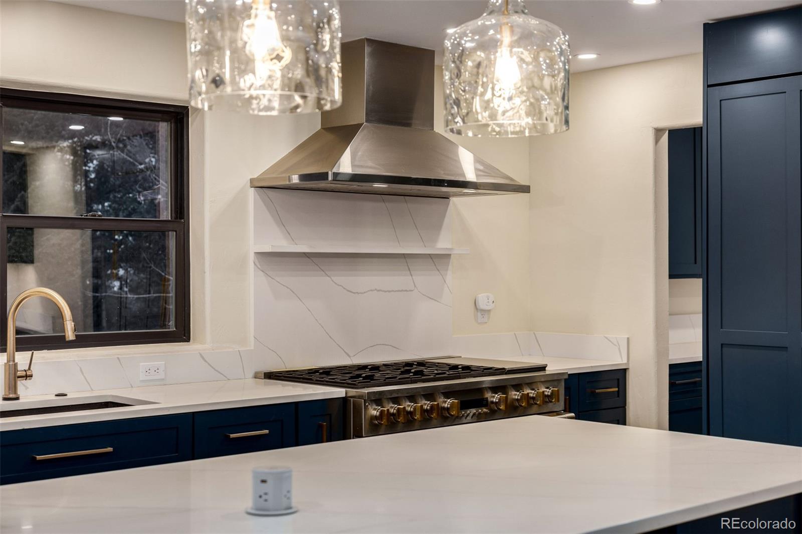 205 Loop Drive Georgetown, CO 80444 - Photo 9 of 47