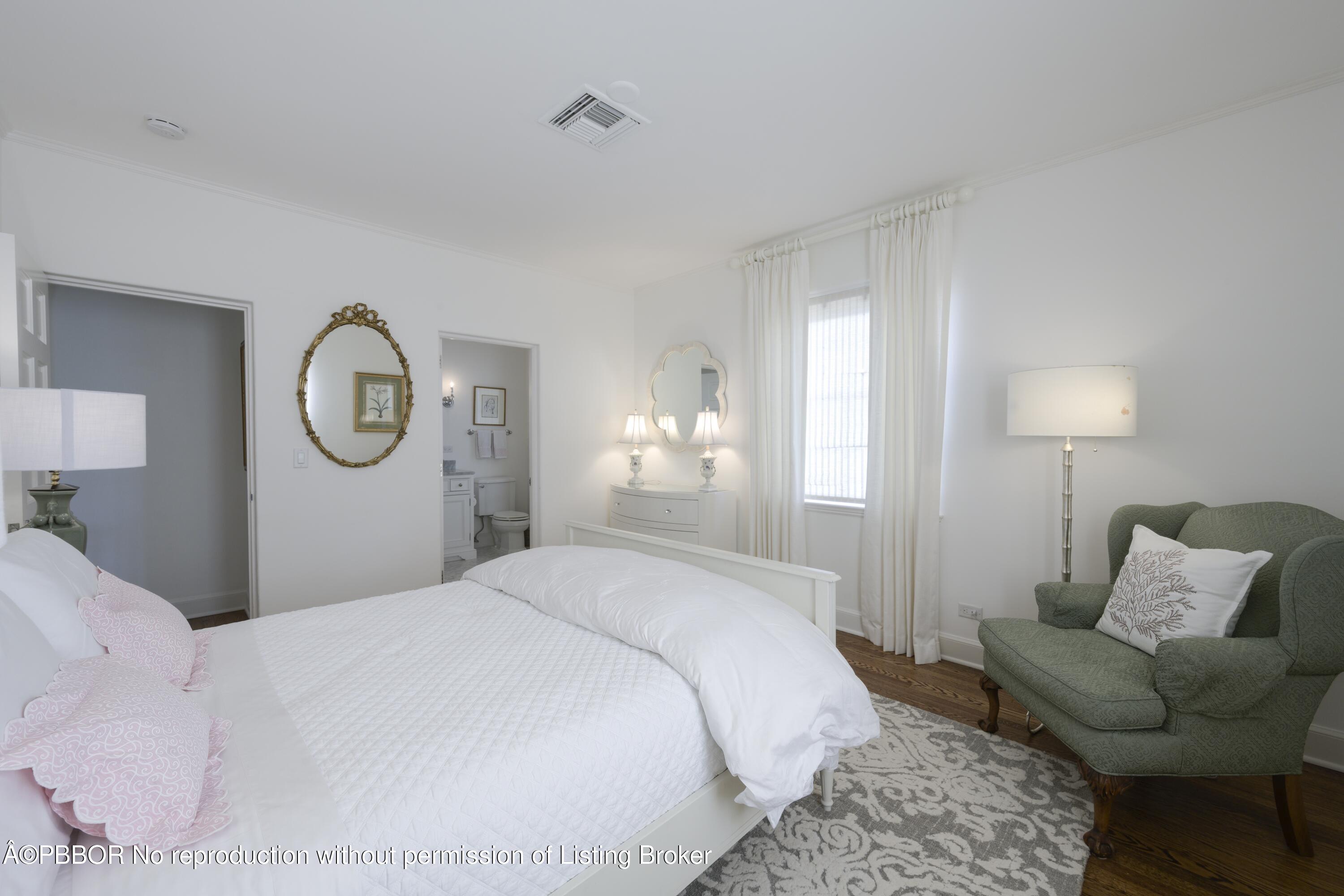 229 Pendleton Avenue Palm Beach, FL 33480 - Photo 31 of 36 _DSC3052