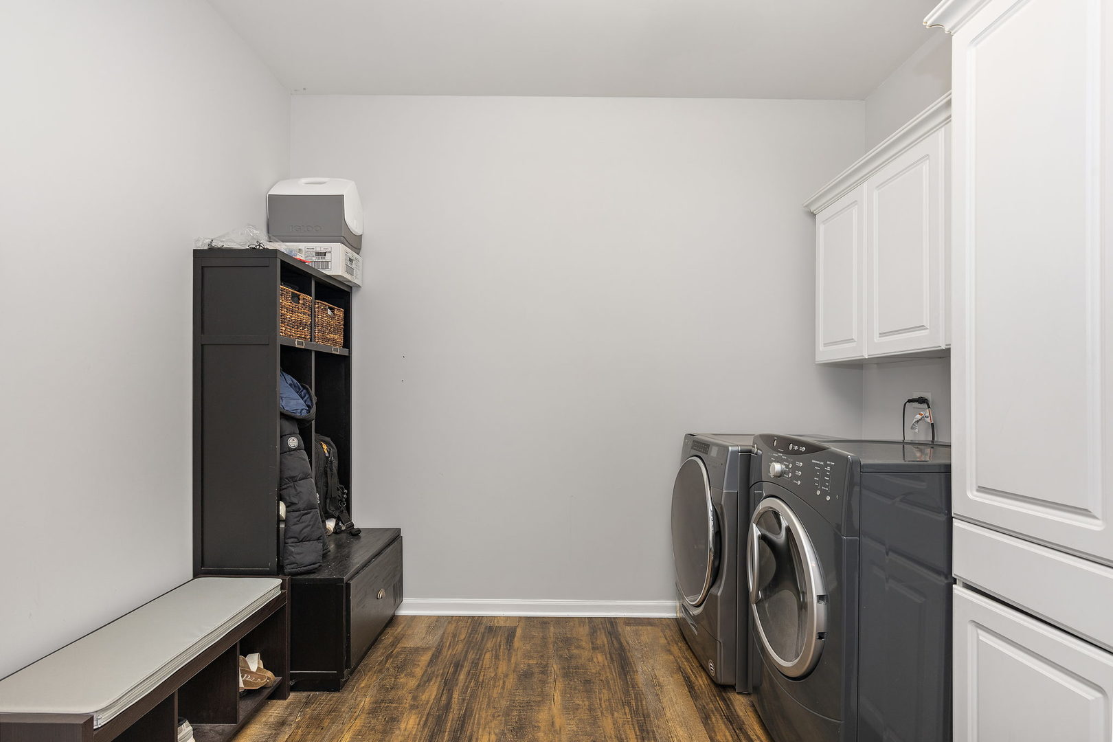 32205 Rockwell Drive McHenry, IL 60051 - Photo 17 of 27 a utility room with dryer and washer