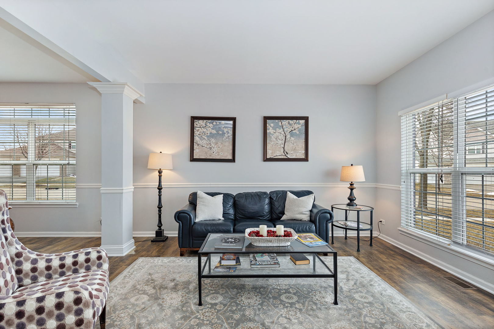32205 Rockwell Drive McHenry, IL 60051 - Photo 4 of 27 a living room with furniture lamp and window