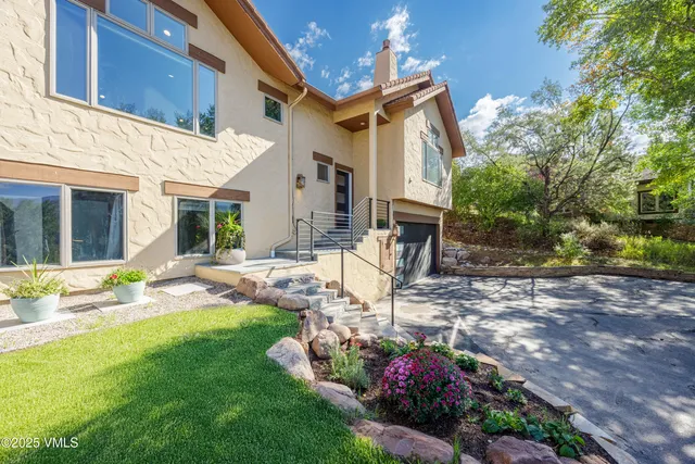 $1,989,000 | 170 Charolais Circle, Edwards, CO 81632