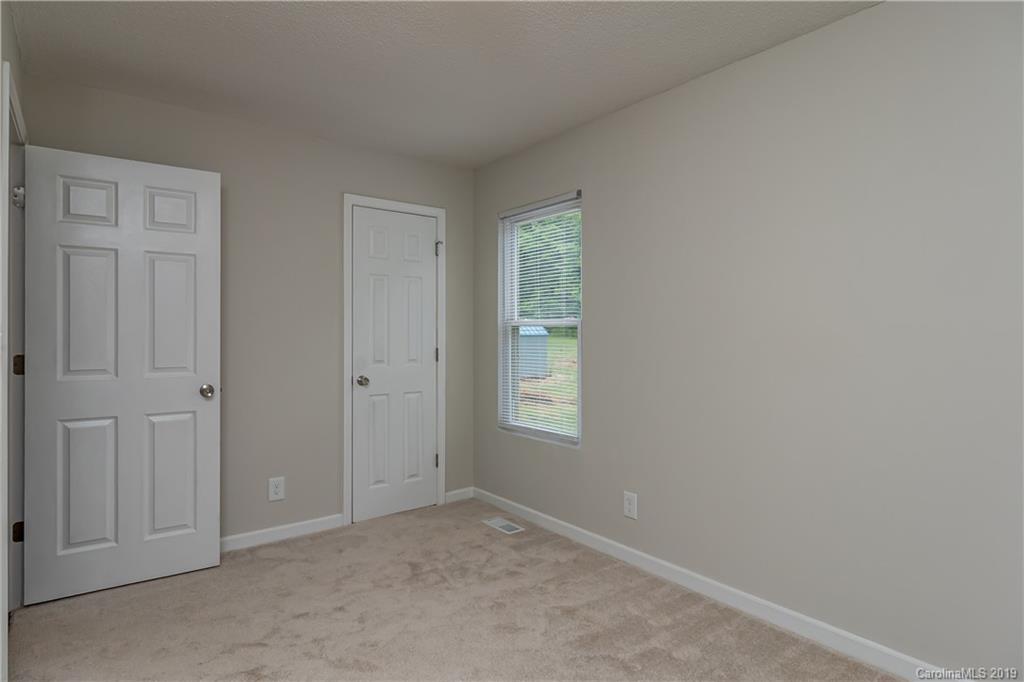 1055 Hay Row Road Clover, SC 29710 - Photo 15 of 21 Gallery Image 15