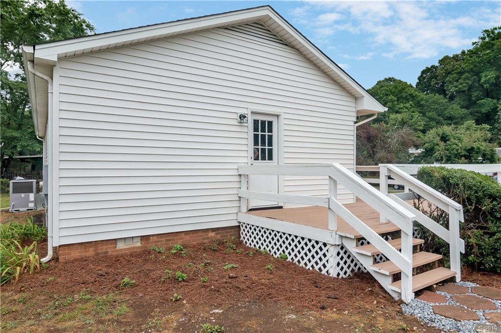 1055 Hay Row Road Clover, SC 29710 - Photo 21 of 21 Gallery Image 21