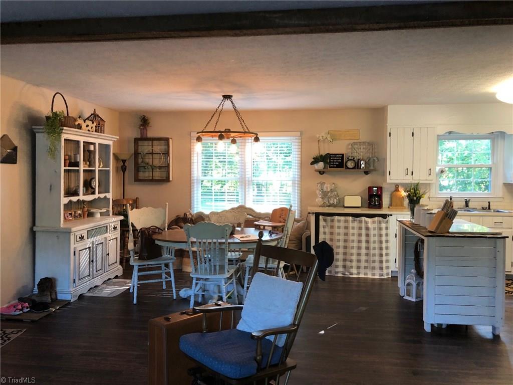 263 Maple Hollow Road Mount Airy, NC 27030 - Photo 5 of 20 Gallery Image 5