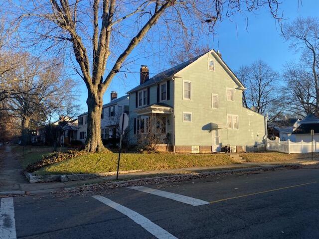 826 South Cassingham Road Columbus, OH 43209 - Photo 9 of 79 side