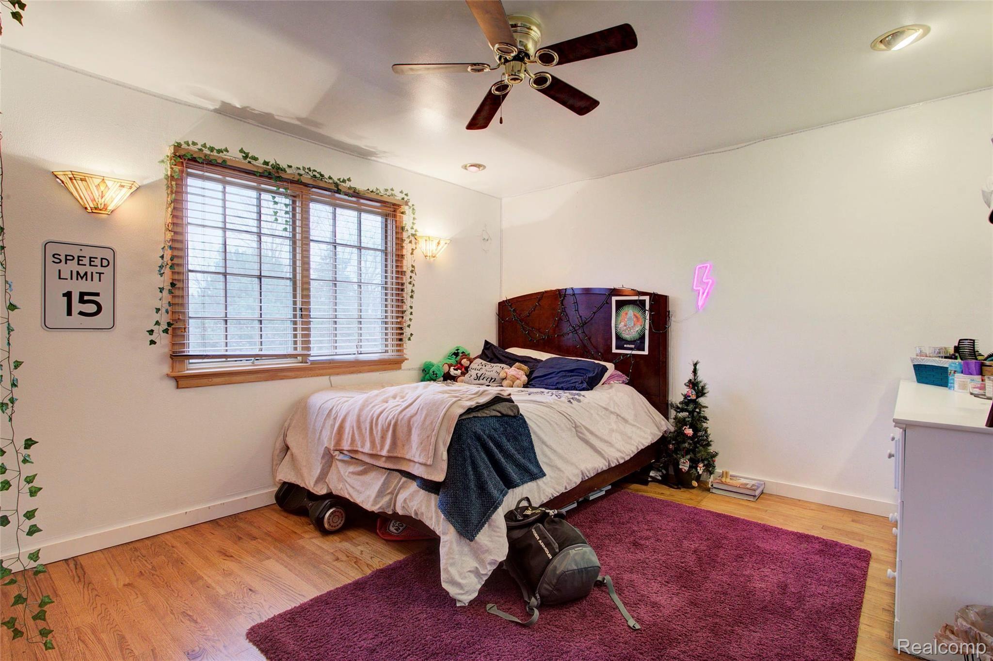 7345 Kingsbridge Road Canton, MI 48187 - Photo 48 of 98 4H8A2357_8_9.jpg