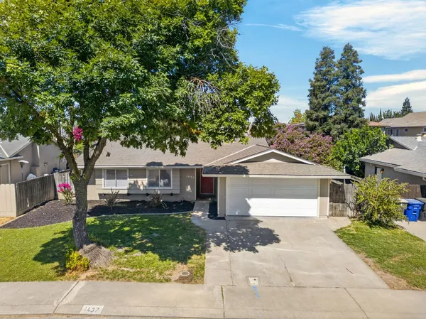 $420,000 | 1437 Entrada Way, Modesto, CA 95355