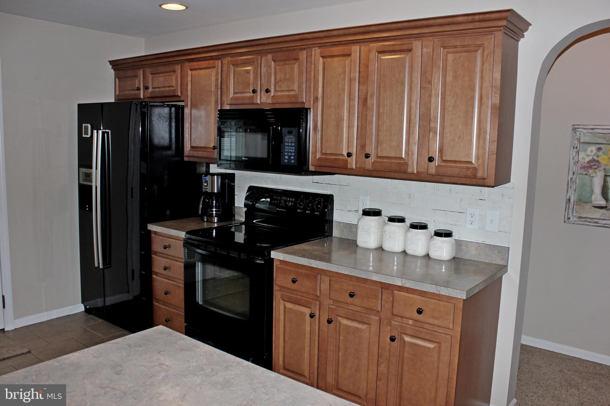 9 Semple Court Lititz, PA 17543 - Photo 11 of 32 Gallery Image 11