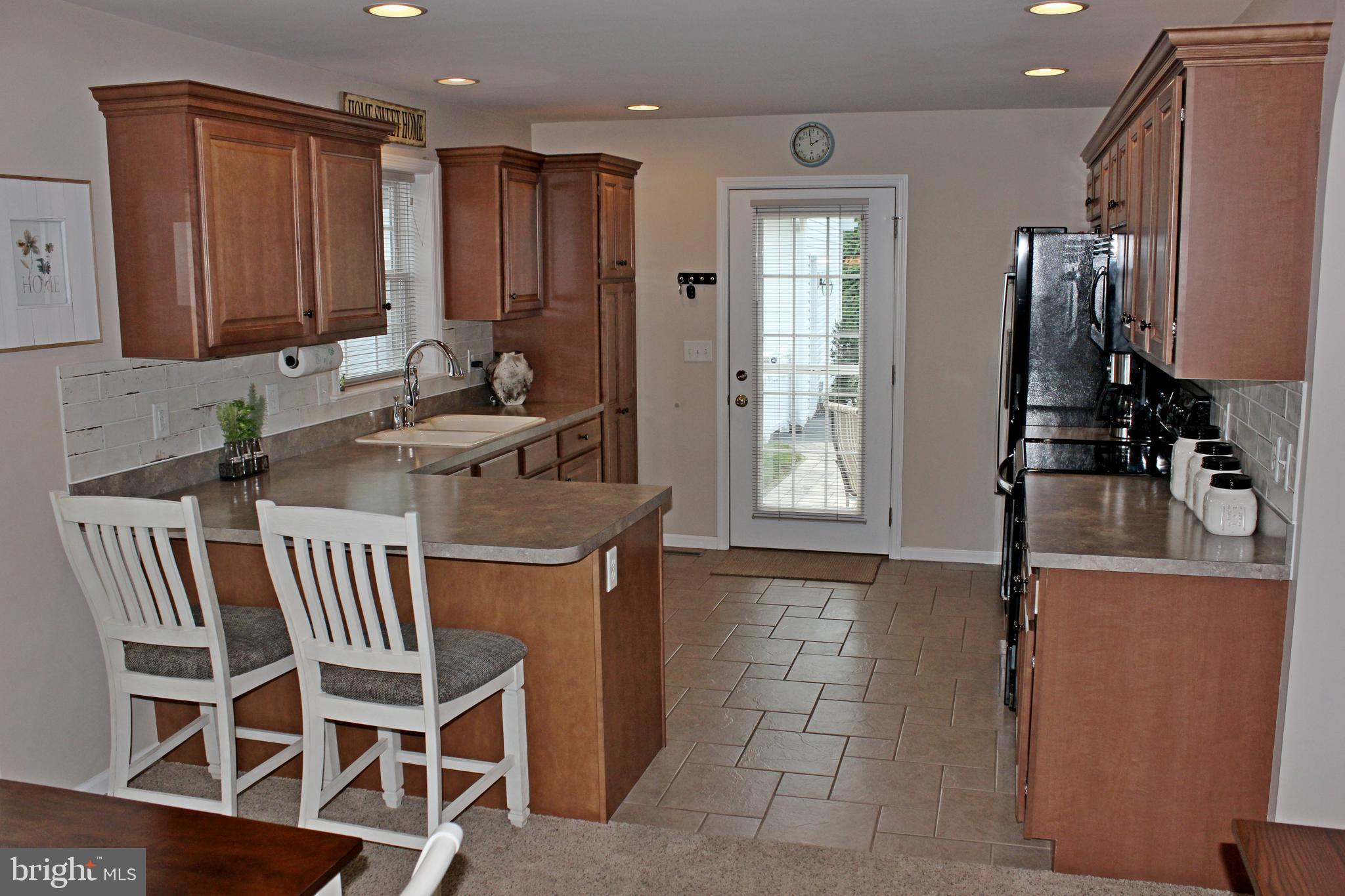 9 Semple Court Lititz, PA 17543 - Photo 9 of 32 Gallery Image 9