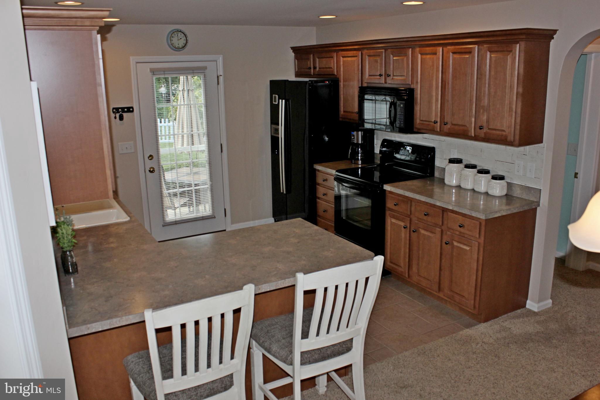 9 Semple Court Lititz, PA 17543 - Photo 10 of 32 Gallery Image 10