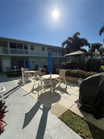 $88,000 | 2100 Northeast 38th Street, Unit 225, Lighthouse Point, FL 33064