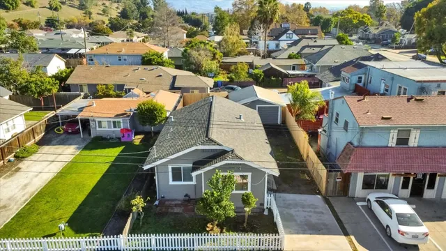 $644,999 | 367 College Street, Hollister, CA 95023