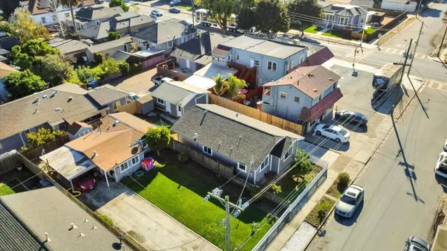 $644,999 | 367 College Street, Hollister, CA 95023