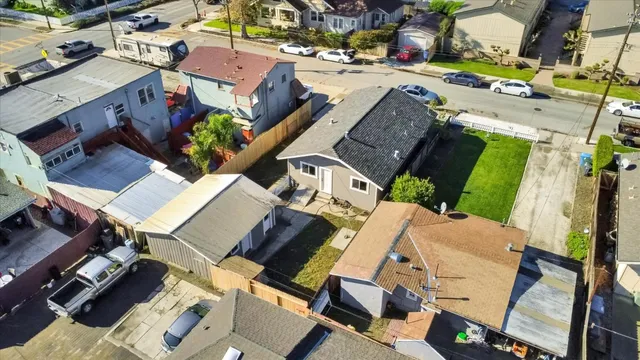 $644,999 | 367 College Street, Hollister, CA 95023