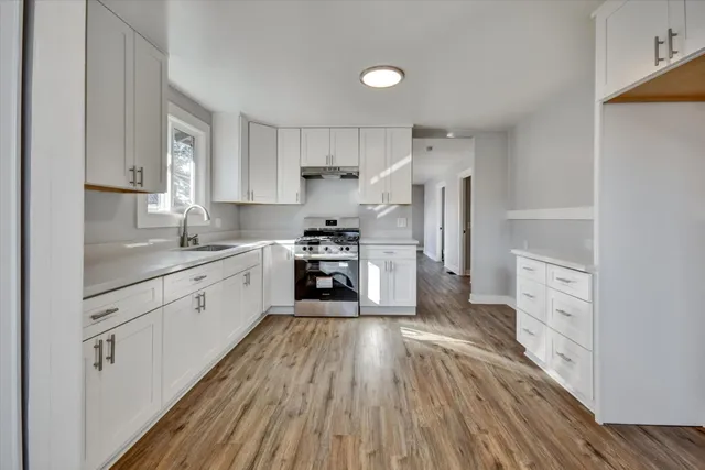 $644,999 | 367 College Street, Hollister, CA 95023