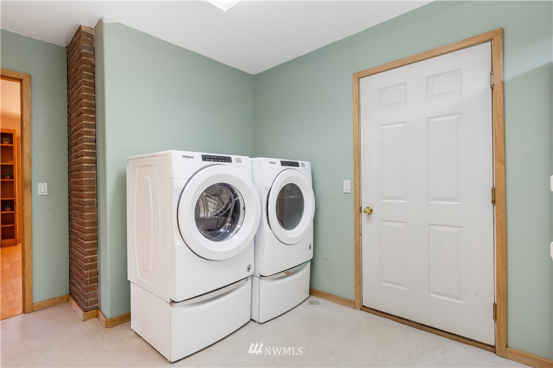 99 Hawthorn Road Bellingham, WA 98225 - Photo 26 of 37