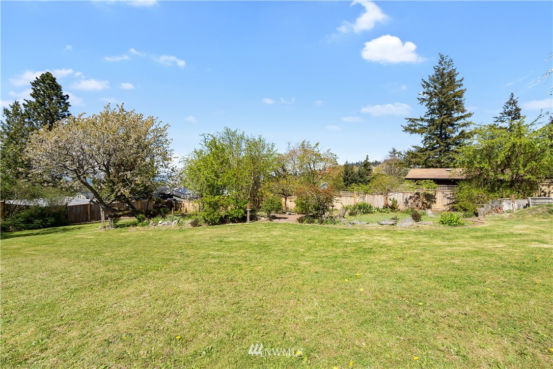 99 Hawthorn Road Bellingham, WA 98225 - Photo 34 of 37