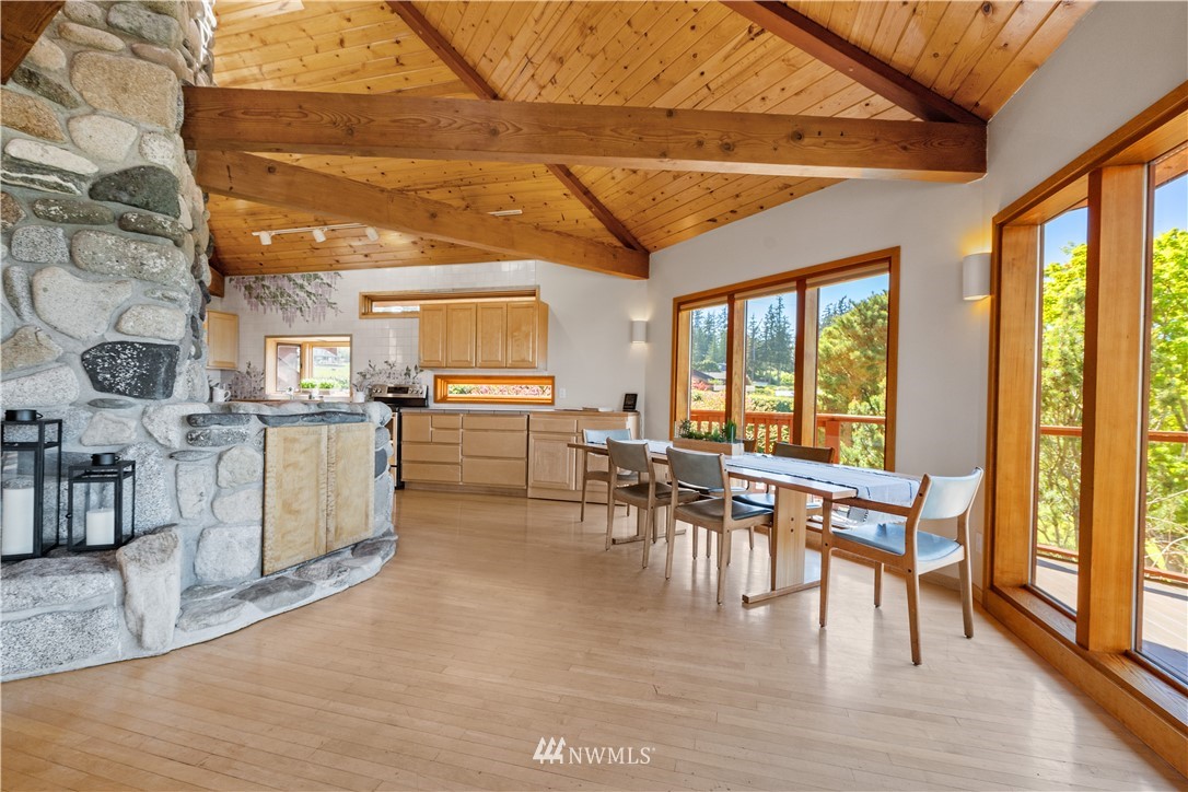 99 Hawthorn Road Bellingham, WA 98225 - Photo 7 of 37