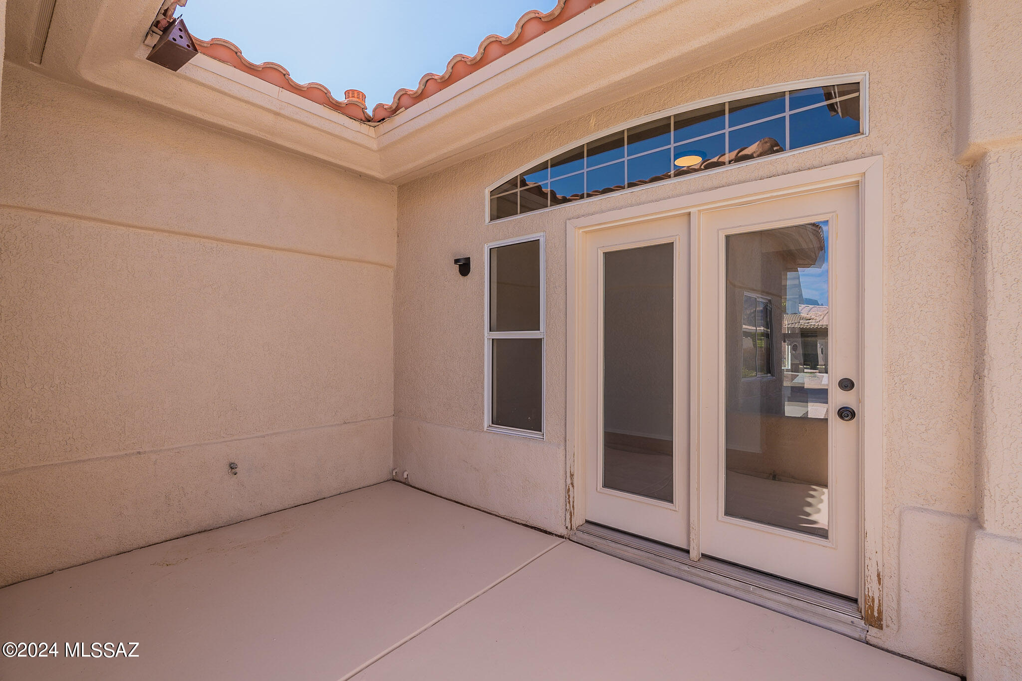 1795 East Lone Rider Way Oro Valley, AZ 85755 - Photo 3 of 34