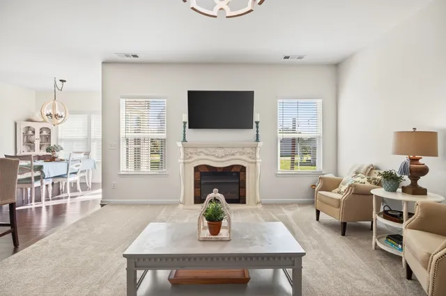 $614,900 | 423 Heroit Drive, Spring Hill, TN 37174