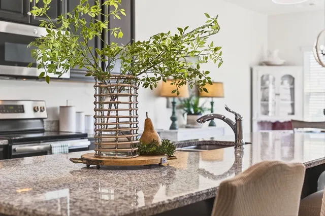 $614,900 | 423 Heroit Drive, Spring Hill, TN 37174