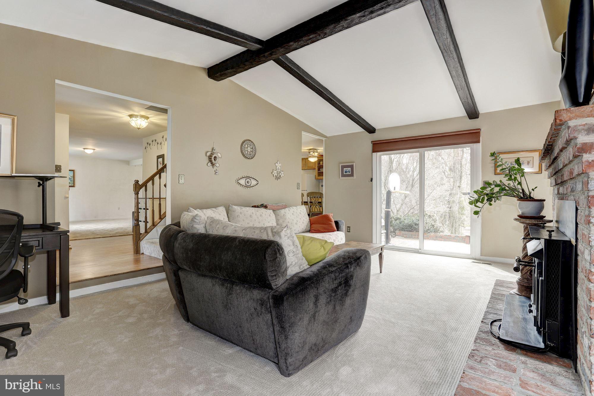 6306 Setting Star Columbia, MD 21045 - Photo 12 of 30 Family Room