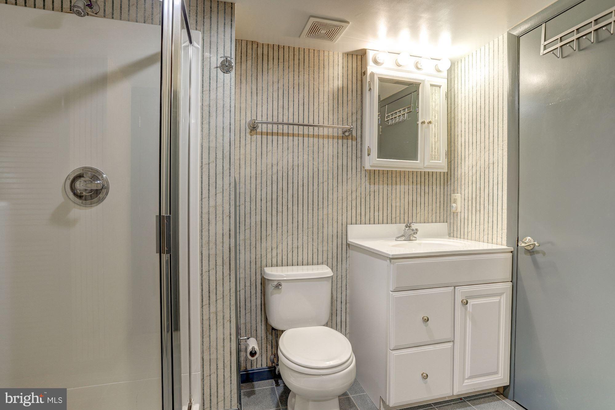 6306 Setting Star Columbia, MD 21045 - Photo 26 of 30 Full Bath
