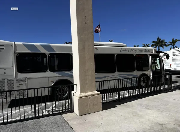 $1,600 | 122 Brighton Drive, Unit C, Boca Raton, FL 33434
