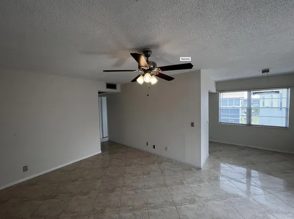 $1,600 | 122 Brighton Drive, Unit C, Boca Raton, FL 33434
