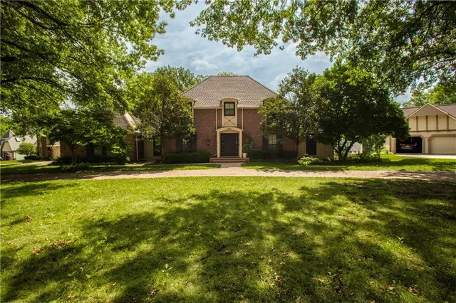 $7,000 | 8321 West 102nd Street, Overland Park, KS 66212