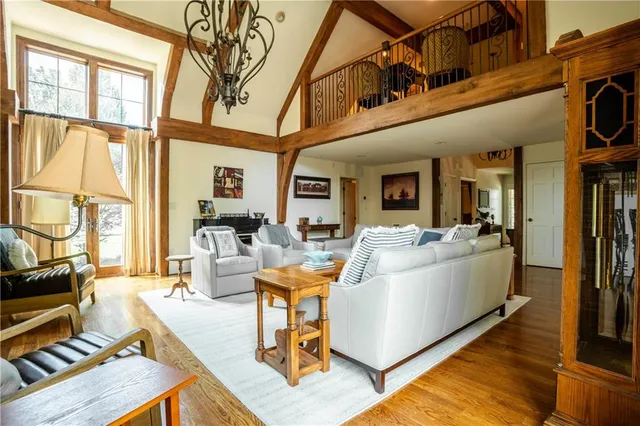 $7,000 | 8321 West 102nd Street, Overland Park, KS 66212