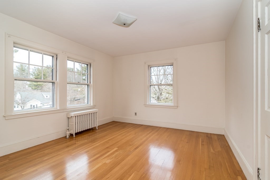 38 Oxford Road Westwood, MA 02090 - Photo 15 of 26 Gallery Image 15