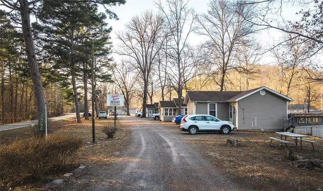 $1,600,000 | 4247 Wayne Rte Hh, Piedmont, MO 63957