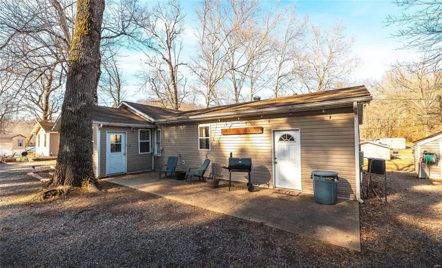 $1,600,000 | 4247 Wayne Rte Hh, Piedmont, MO 63957