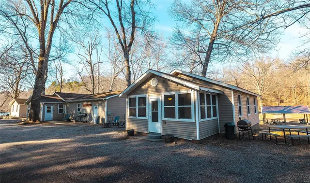 $1,600,000 | 4247 Wayne Rte Hh, Piedmont, MO 63957