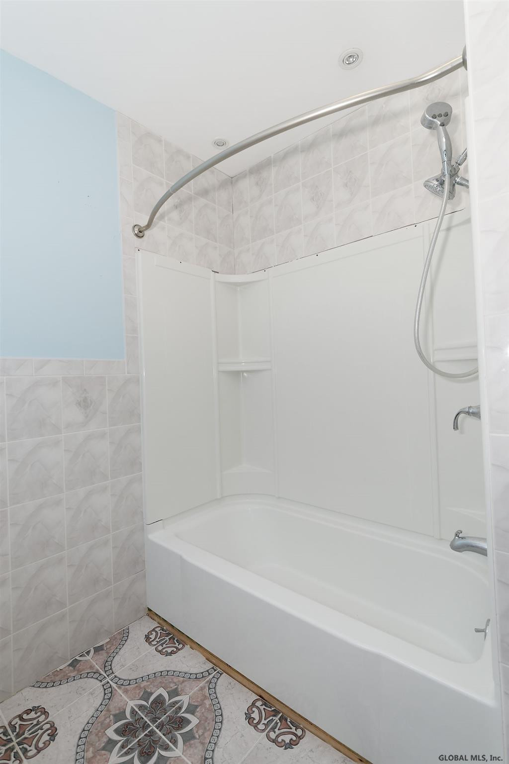 1516 Rugby Road Schenectady, NY 12308 - Photo 41 of 43 Photo 41
