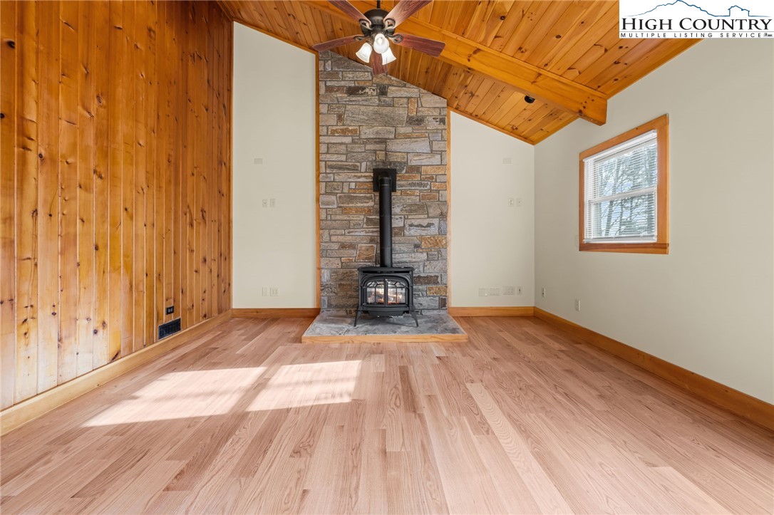 276 Storie Road Boone, NC 28607 - Photo 11 of 48