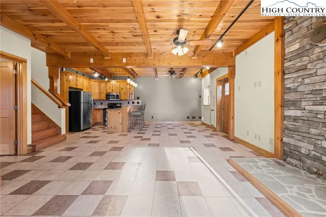 $949,000 | 276 Storie Road, Boone, NC 28607