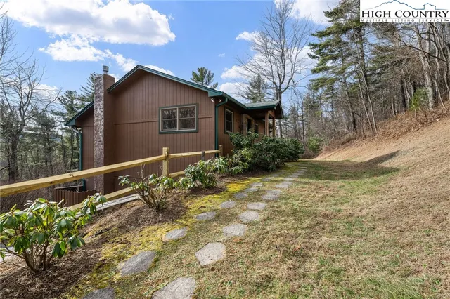 $949,000 | 276 Storie Road, Boone, NC 28607