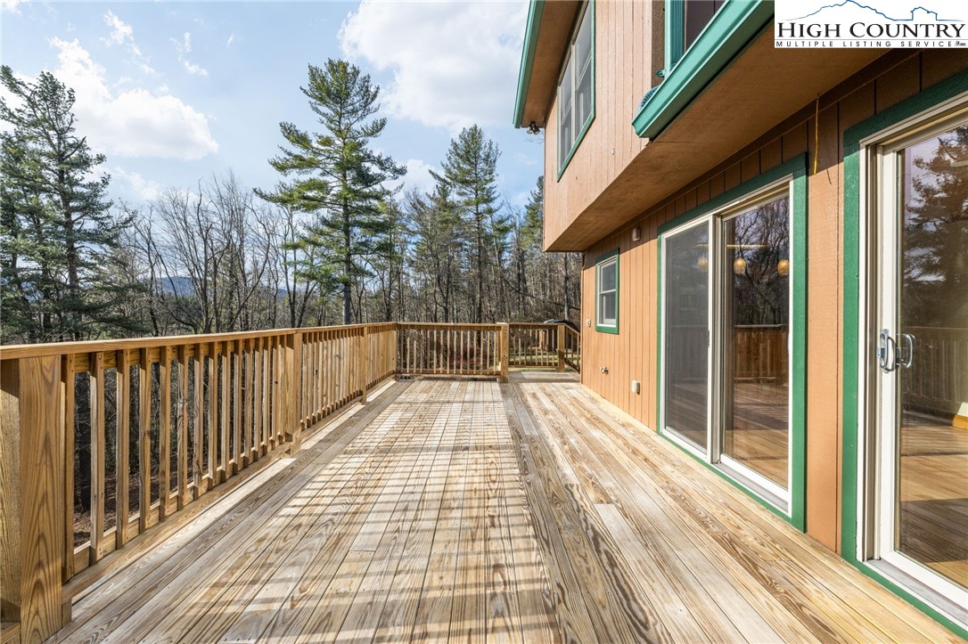 276 Storie Road Boone, NC 28607 - Photo 8 of 48