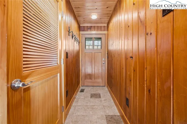 $949,000 | 276 Storie Road, Boone, NC 28607