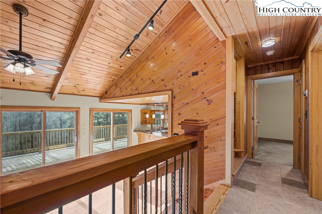 276 Storie Road Boone, NC 28607 - Photo 10 of 48