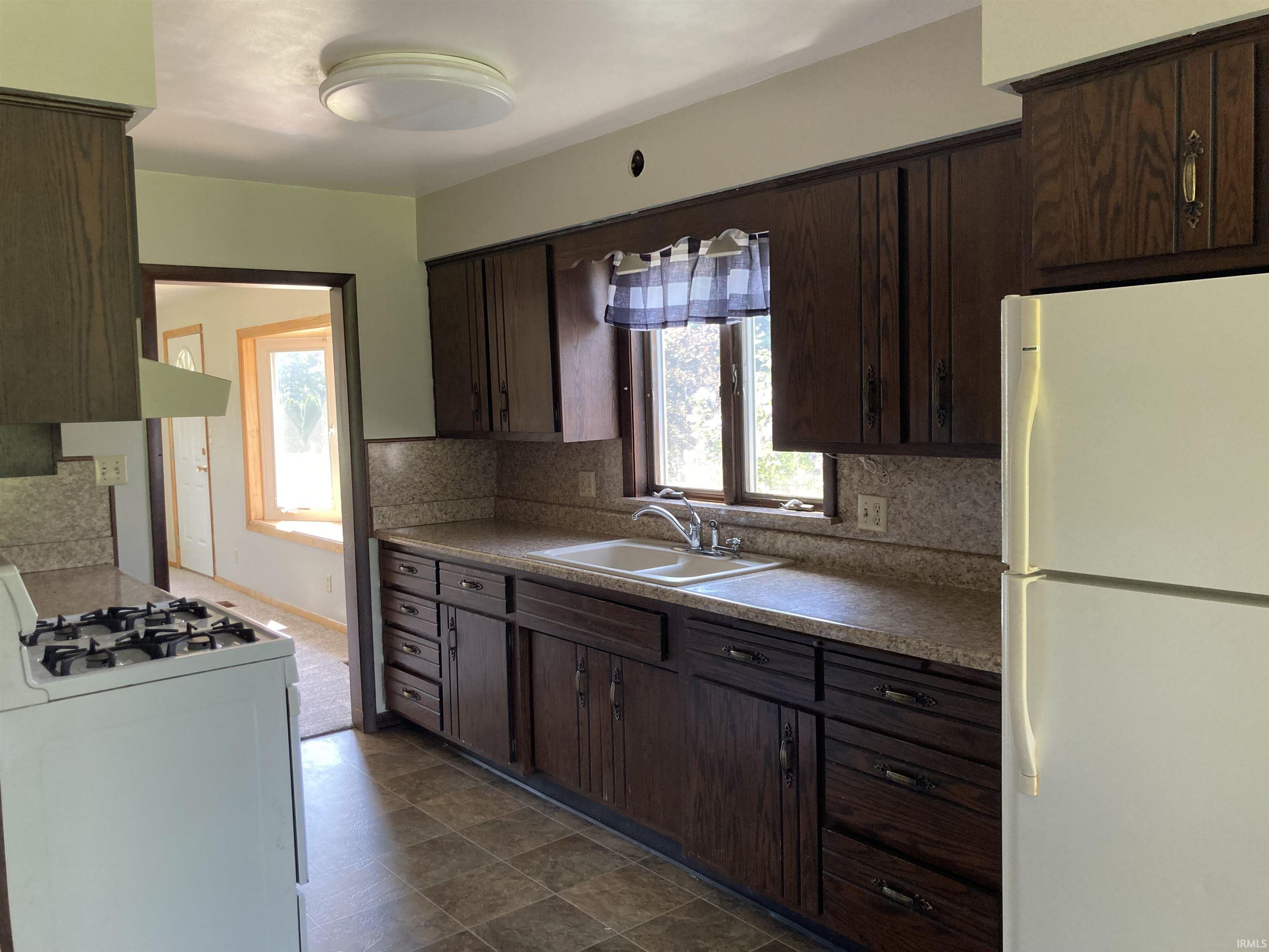 2414 South County Line Road Ossian, IN 46777 - Photo 17 of 35