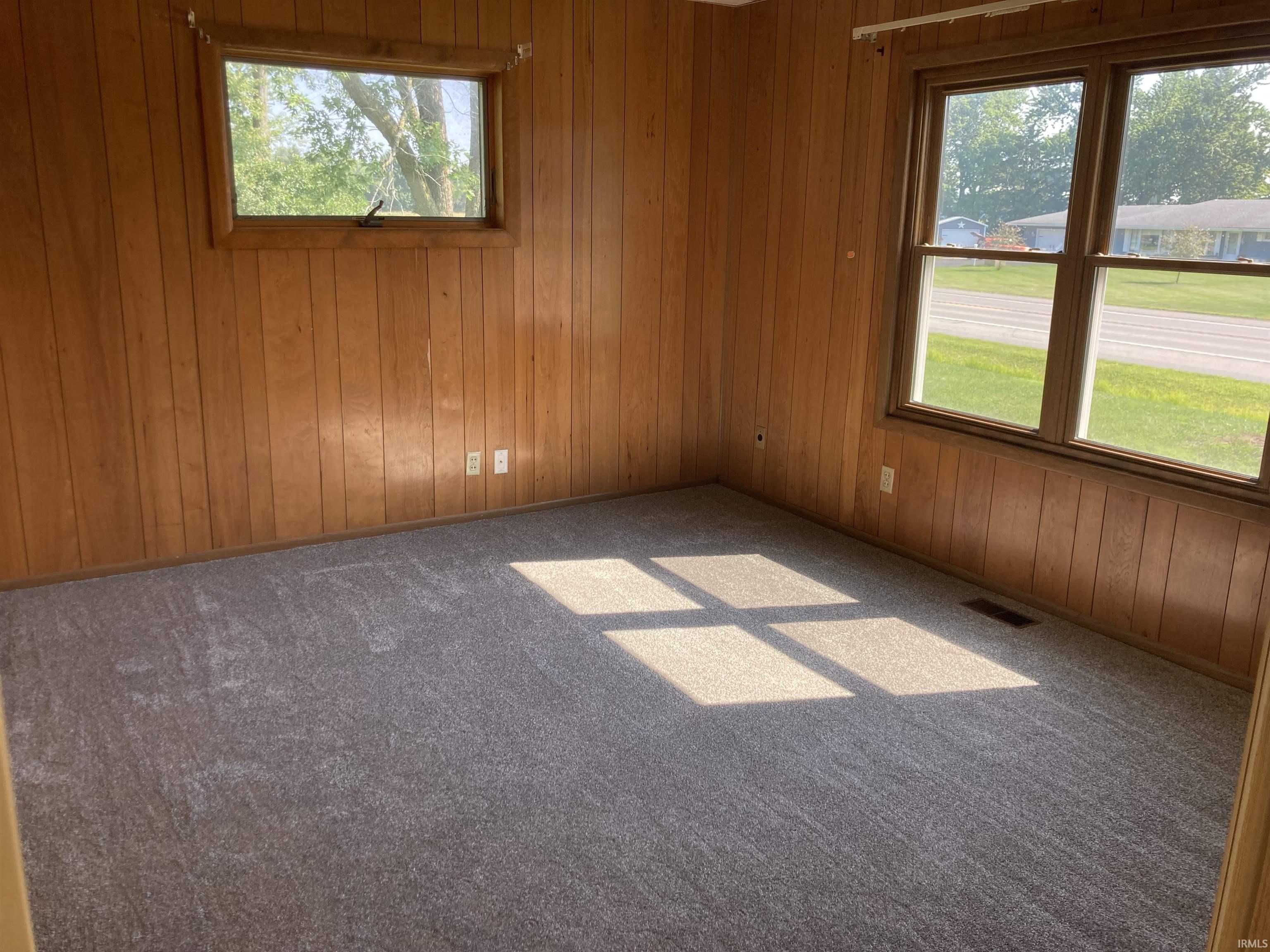 2414 South County Line Road Ossian, IN 46777 - Photo 18 of 35