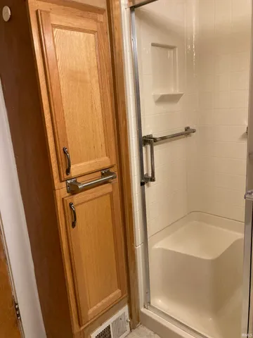 $207,000 | 2414 South County Line Road, Ossian, IN 46777